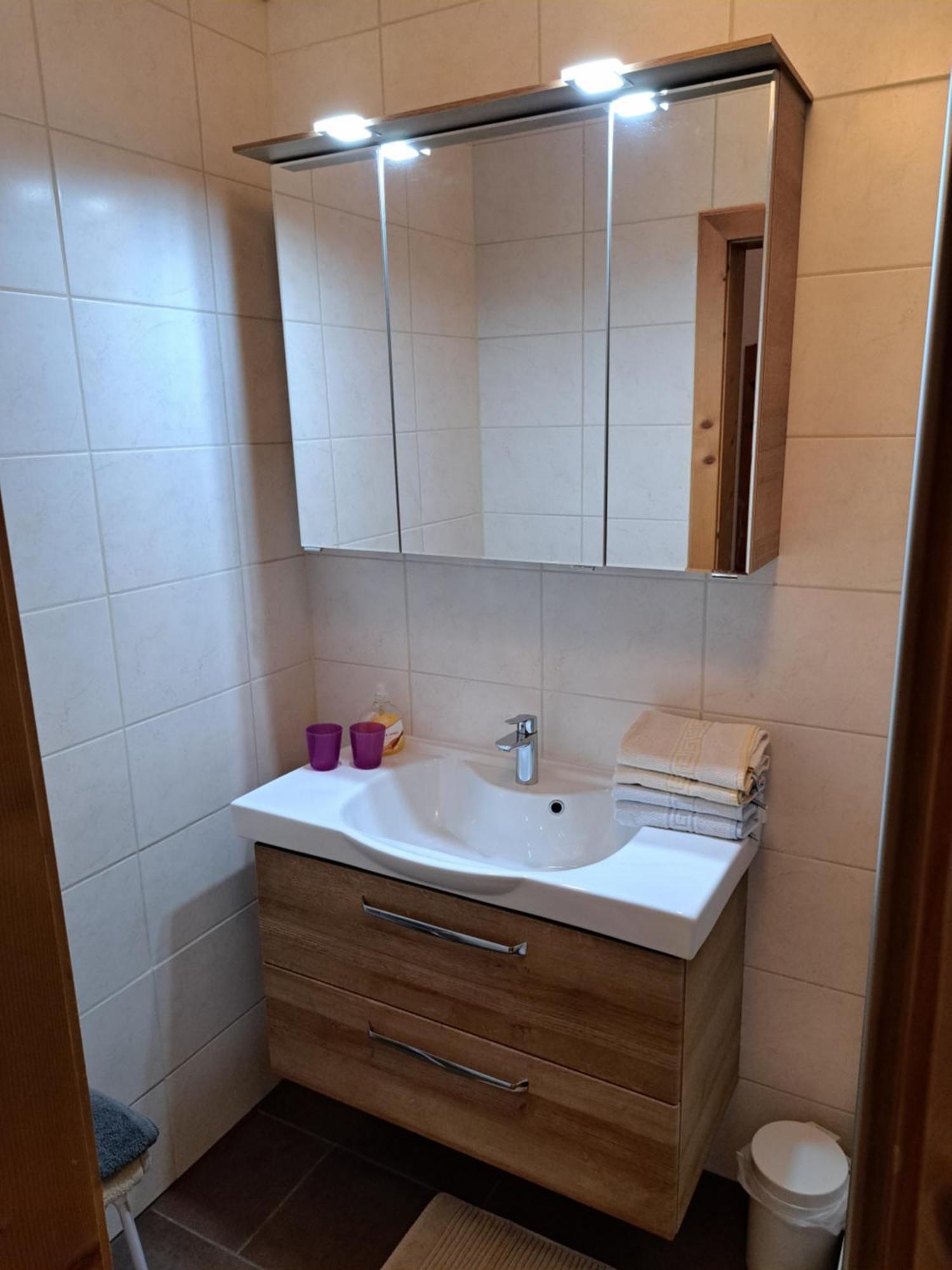 Apartmenthaus Bader ลอยทัช ภายนอก รูปภาพ