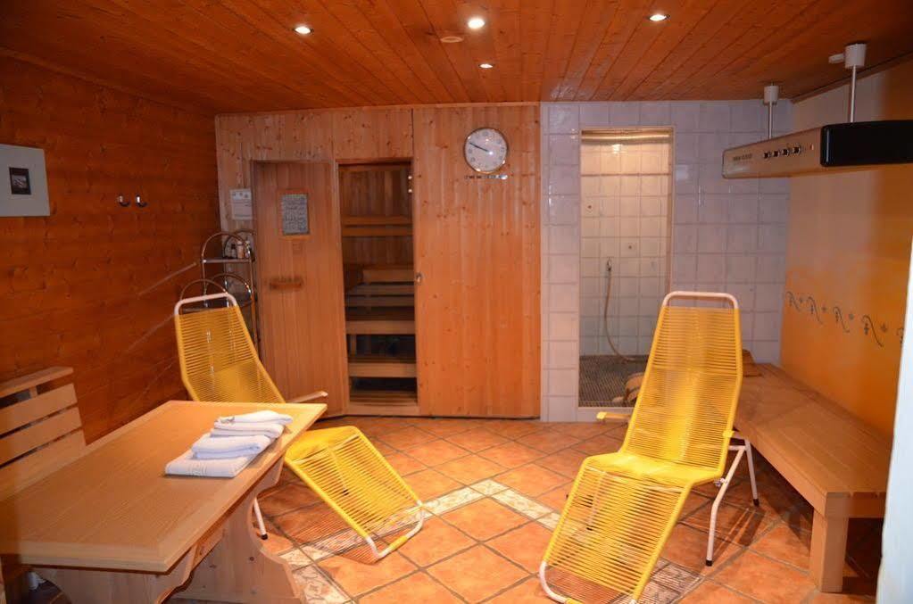Apartmenthaus Bader ลอยทัช ภายนอก รูปภาพ